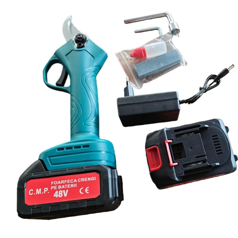 Foarfeca gradina electrica cu 2 acumulatori 48V, pentru gradina, diametru taiere 27mm, Valiza, Campion PROFESSIONAL CMP1810 — reducere 43% de la 261 lei la 149 lei