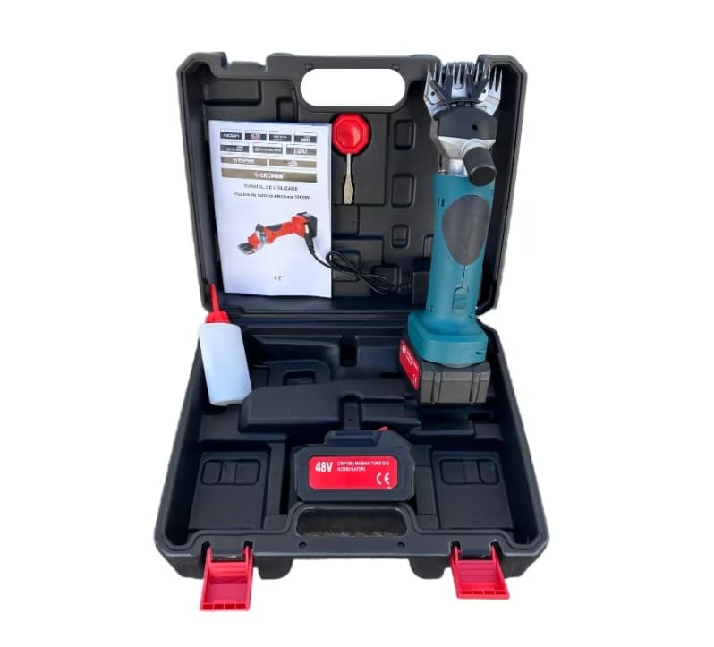 Masina de tuns oi, Campion CMP1556, 1000W, cu 2 acumulatori 48V, 6000mAh, fara fir, accesorii incluse, valiza de transport, CAMPION CMP1556B — reducere 26% de la 388 lei la 289 lei