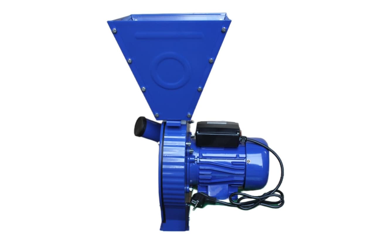 Moara Electrica Uruiala Albastra cu Cuva Inalta Extra Mare CMP1335AB, 4.5KW, 300kg/ora, 20 Ciocanele, 4 Site Incluse, Motor 100% Cupru, Protectie Suprasarcina — reducere 29% de la 377 lei la 269 lei