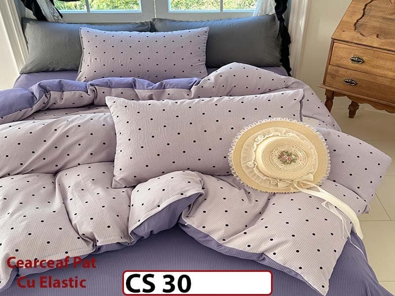 Lenjerie de pat dublă 4 piese, cu imprimeu modern, material fin și răcoros CS 30 — reducere 42% de la 289 lei la 169 lei