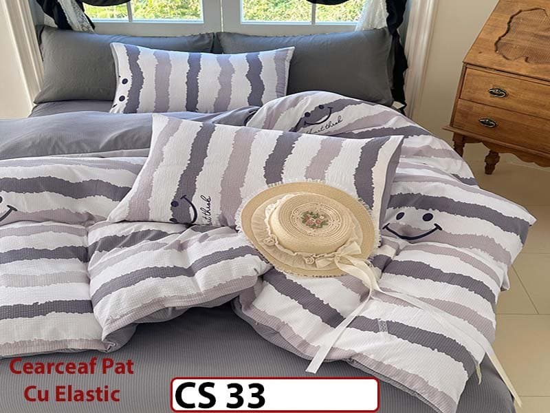 Lenjerie de pat dublă 4 piese, cu imprimeu modern, material fin și răcoros CS 33 — reducere 42% de la 289 lei la 169 lei