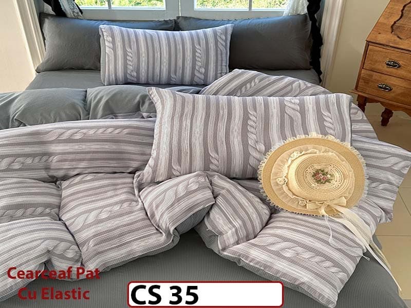 Lenjerie de pat dublă 4 piese, cu imprimeu modern, material fin și răcoros CS 35 — reducere 42% de la 289 lei la 169 lei