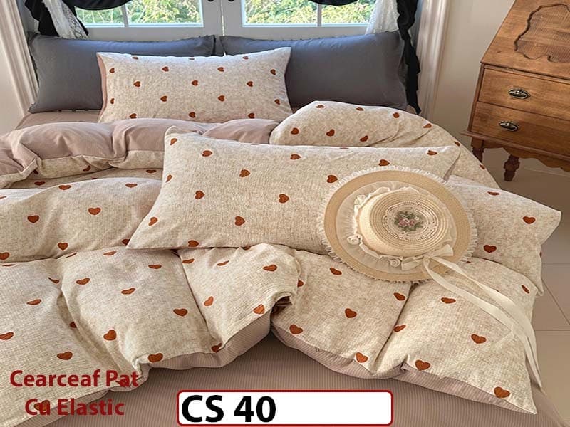 Lenjerie de pat dublă 4 piese, cu imprimeu modern, material fin și răcoros CS 40 — reducere 42% de la 289 lei la 169 lei