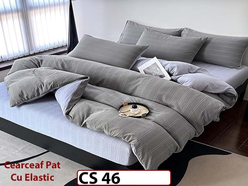 Lenjerie de pat dublă 4 piese, cu imprimeu modern, material fin și răcoros CS 46 — reducere 42% de la 289 lei la 169 lei