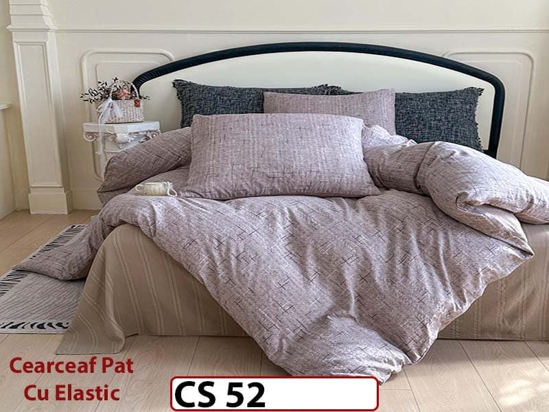 Lenjerie de pat dublă 4 piese, cu imprimeu modern, material fin și răcoros CS 52 — reducere 42% de la 289 lei la 169 lei