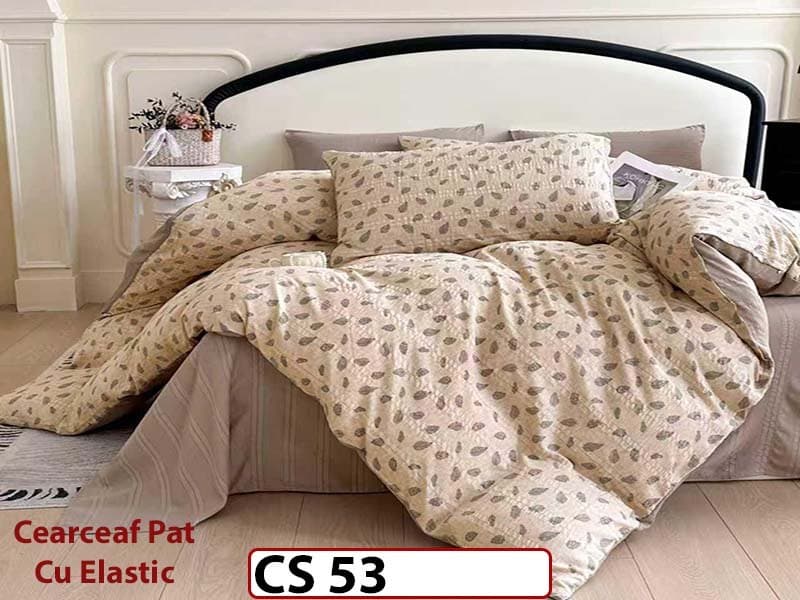 Lenjerie de pat dublă 4 piese, cu imprimeu modern, material fin și răcoros CS 53 — reducere 42% de la 289 lei la 169 lei