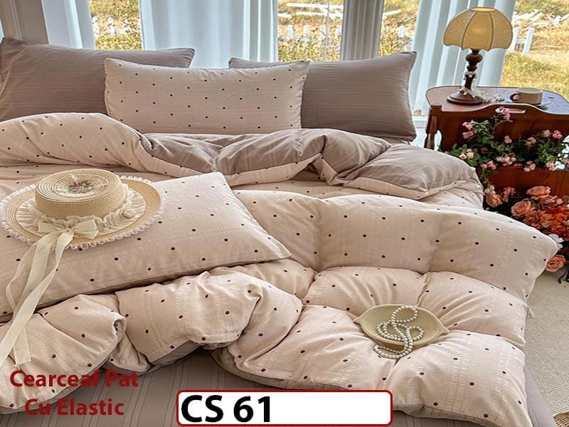 Lenjerie de pat dublă 4 piese, cu imprimeu modern, material fin și răcoros CS 61 — reducere 42% de la 289 lei la 169 lei